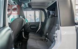 جيب جلاديتور